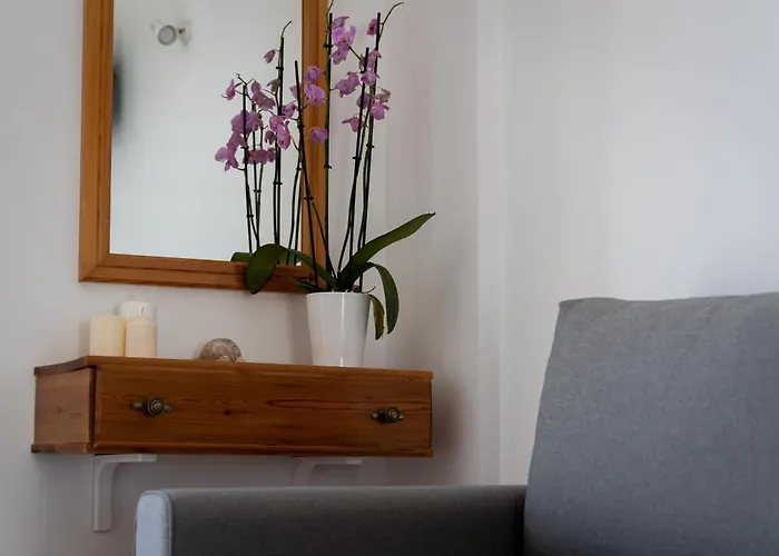 Seample Chrisi Akti (Paros)