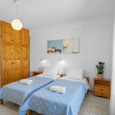 Seample 3* Chrisi Akti (Paros)