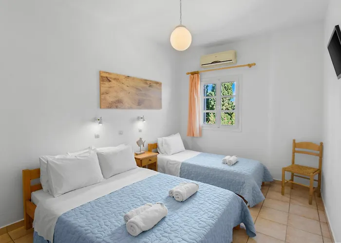 Seample Aparthotel Chrisi Akti (Paros)
