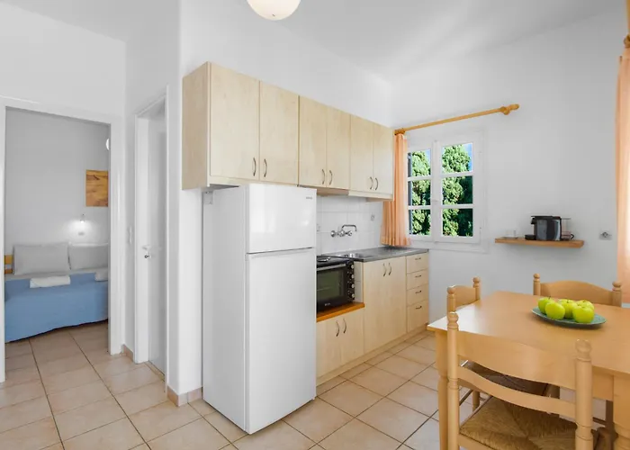 Seample Aparthotel Chrisi Akti (Paros)